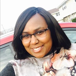 Meet your Posher, Bria